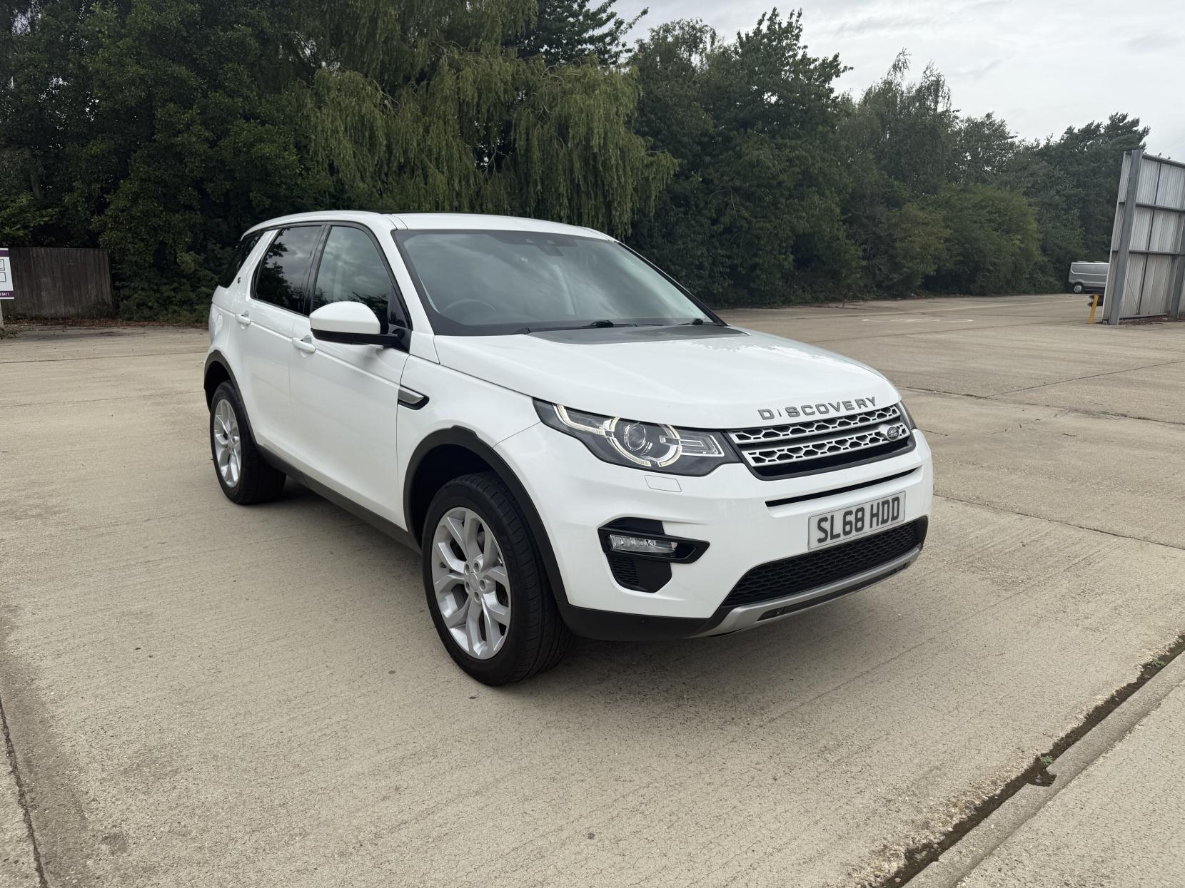 Land Rover Discovery Sport 2.0 TD4 HSE SUV 5dr Diesel Auto 4WD Euro 6 (s/s) (180 ps)