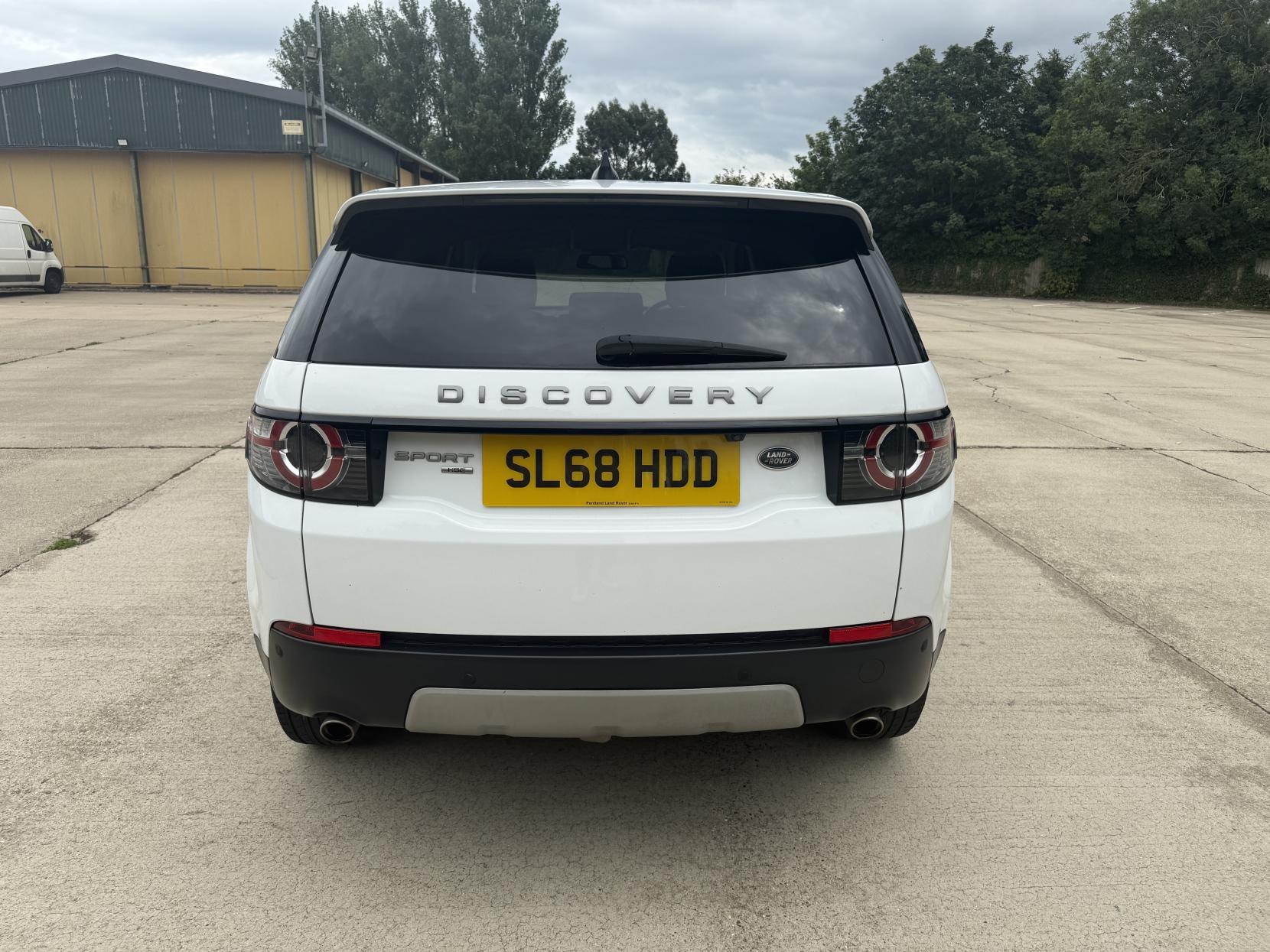 Land Rover Discovery Sport 2.0 TD4 HSE SUV 5dr Diesel Auto 4WD Euro 6 (s/s) (180 ps)