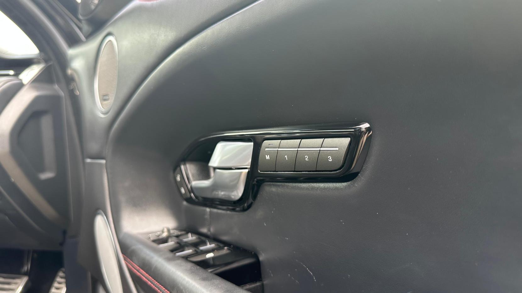 Land Rover Range Rover Evoque 2.0 TD4 Ember Special Edition SUV 5dr Diesel Auto 4WD Euro 6 (s/s) (180 ps)
