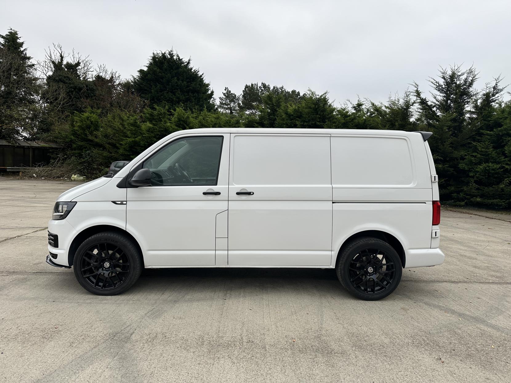 Volkswagen Transporter 2.0 TDI T28 Startline Panel Van 5dr Diesel Manual FWD SWB Euro 6 (s/s) (102 ps)