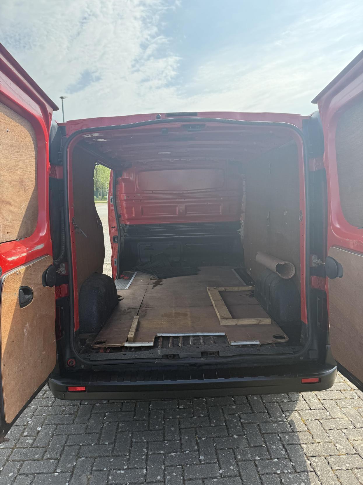 Renault Trafic 1.6 dCi ENERGY 29 Business Panel Van 5dr Diesel Manual SWB Standard Roof Euro 5 (s/s) (120 ps)