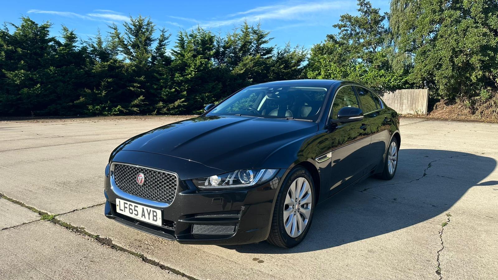 Jaguar XE 2.0d Prestige Saloon 4dr Diesel Manual Euro 6 (s/s) (163 ps)
