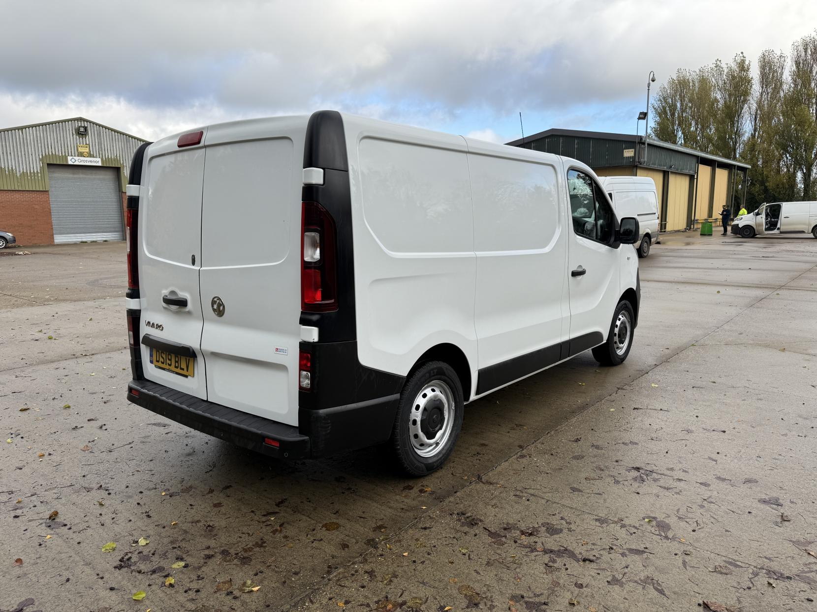 Vauxhall Vivaro 1.6 CDTi 2900 Panel Van 5dr Diesel Manual L1 H1 Euro 6 (120 ps)