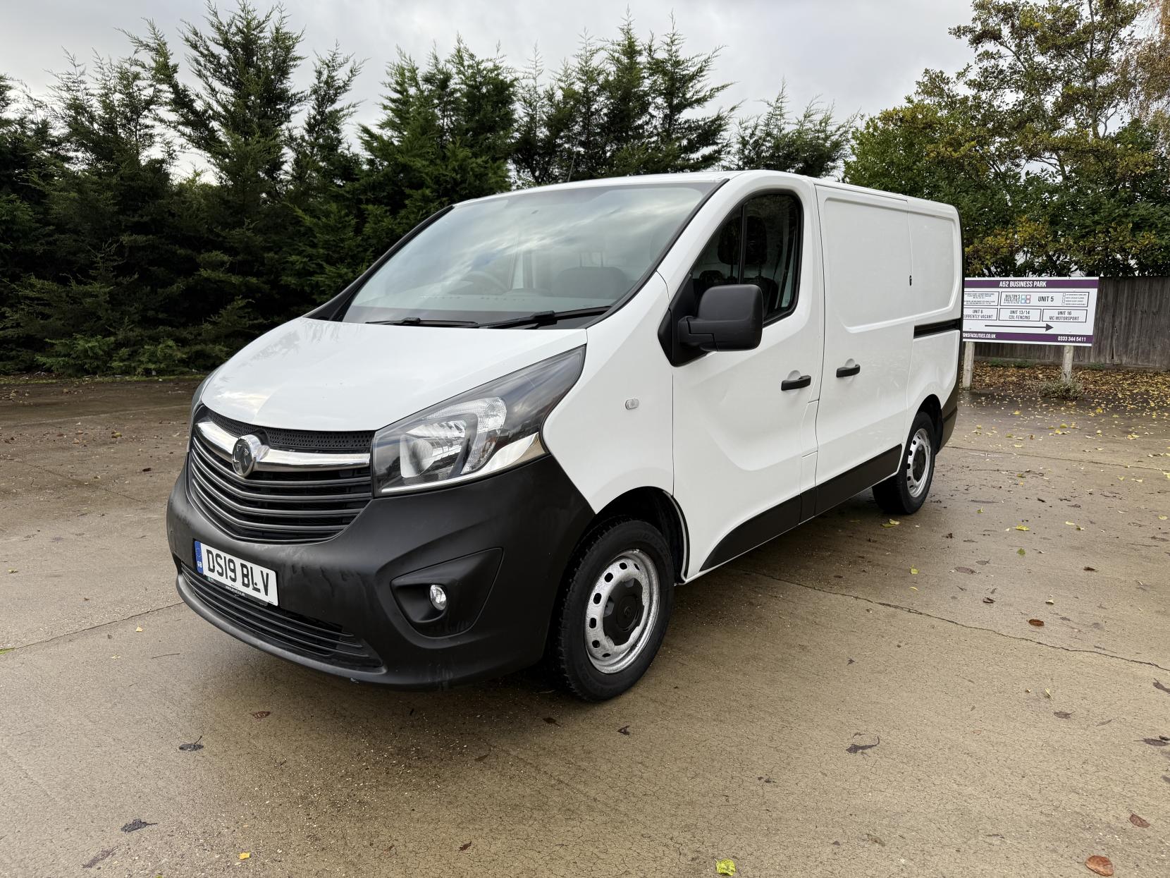 Vauxhall Vivaro 1.6 CDTi 2900 Panel Van 5dr Diesel Manual L1 H1 Euro 6 (120 ps)