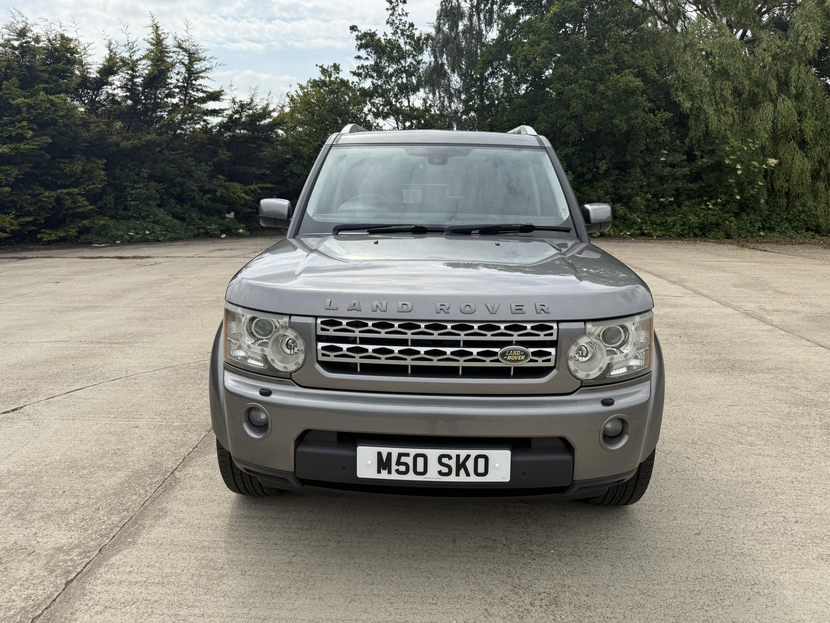 Land Rover Discovery 4 2.7 TD V6 SUV 5dr Diesel Auto 4X4 (244 g/km, 190 bhp)