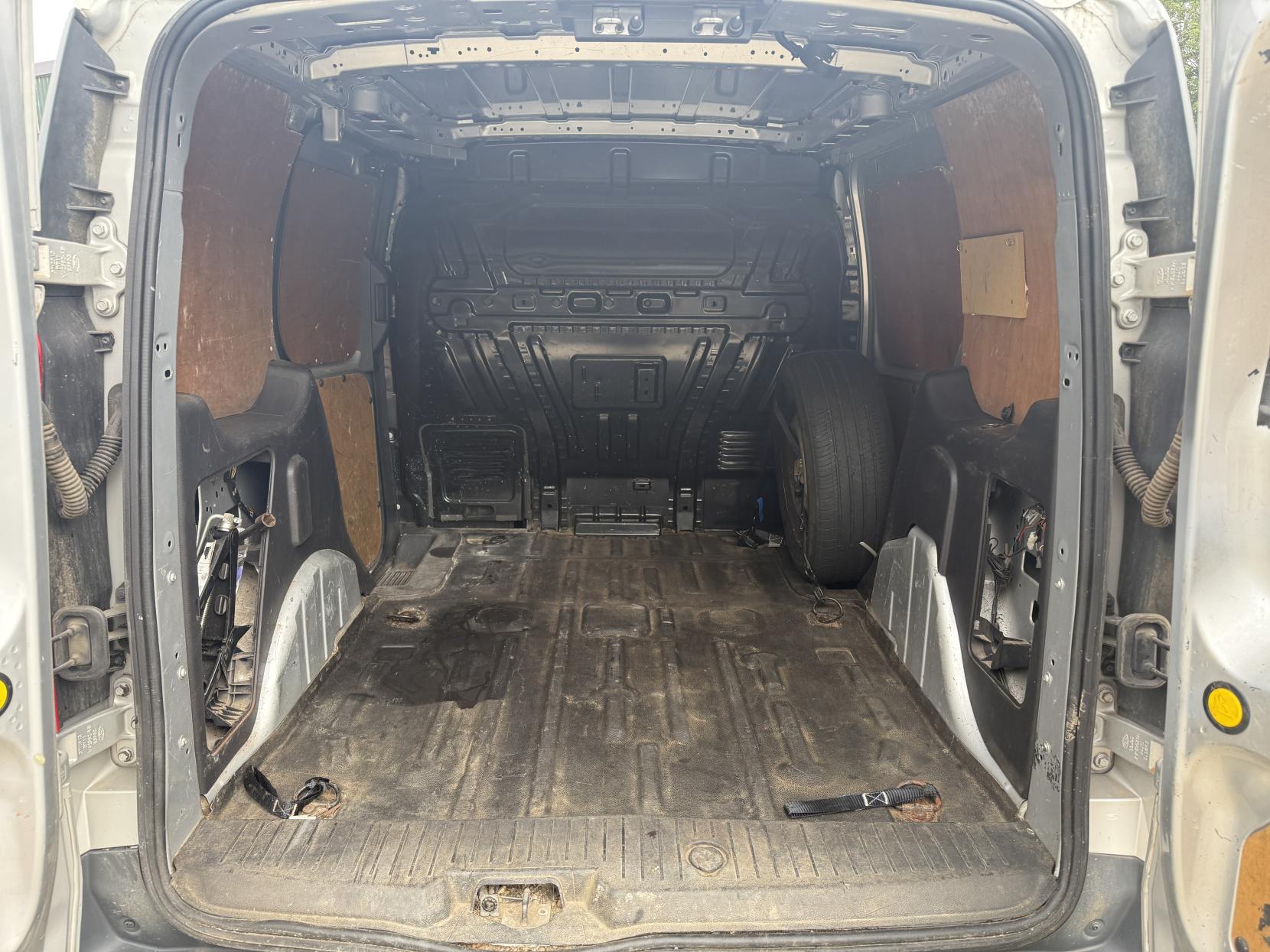 Ford Transit Connect 1.6 TDCi 200 Trend Panel Van 4dr Diesel Manual L1 H1 (124 g/km, 94 bhp)