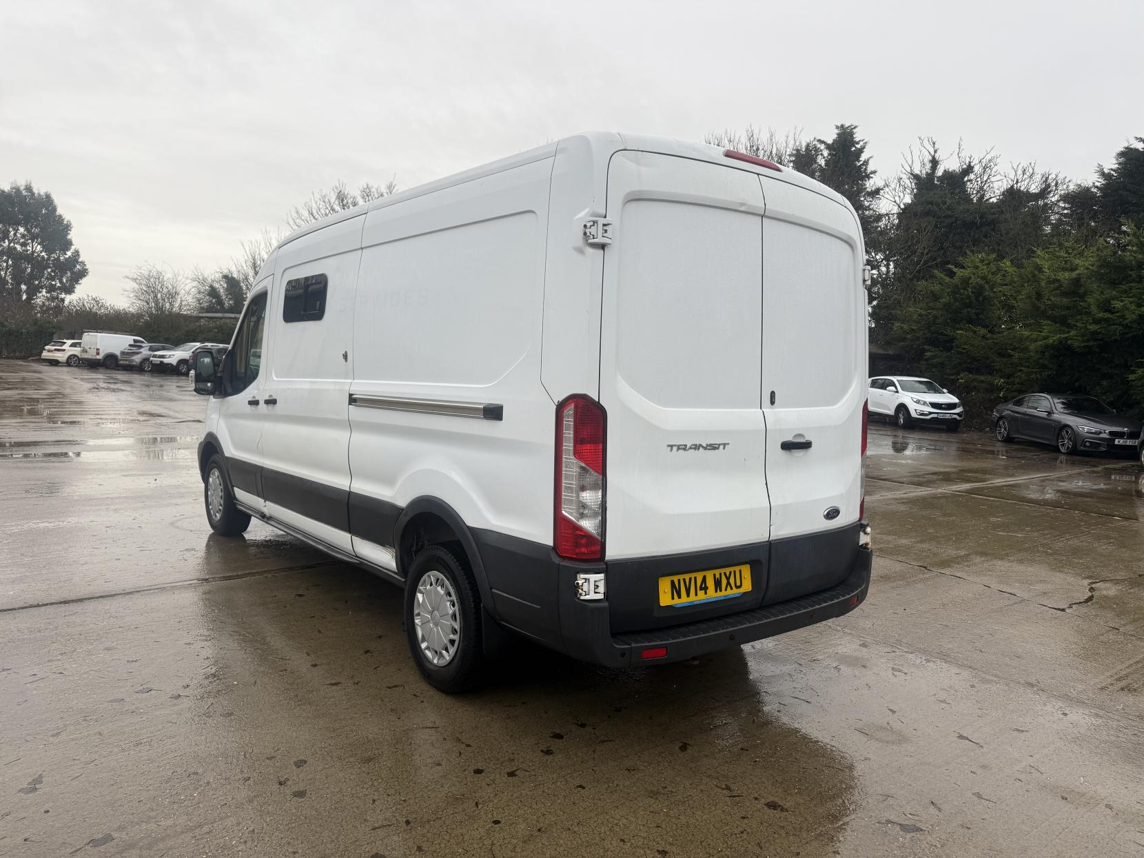 Ford Transit 2.2 TDCi 350 Panel Van 5dr Diesel Manual FWD L3 H2 Euro 5 (100 ps)