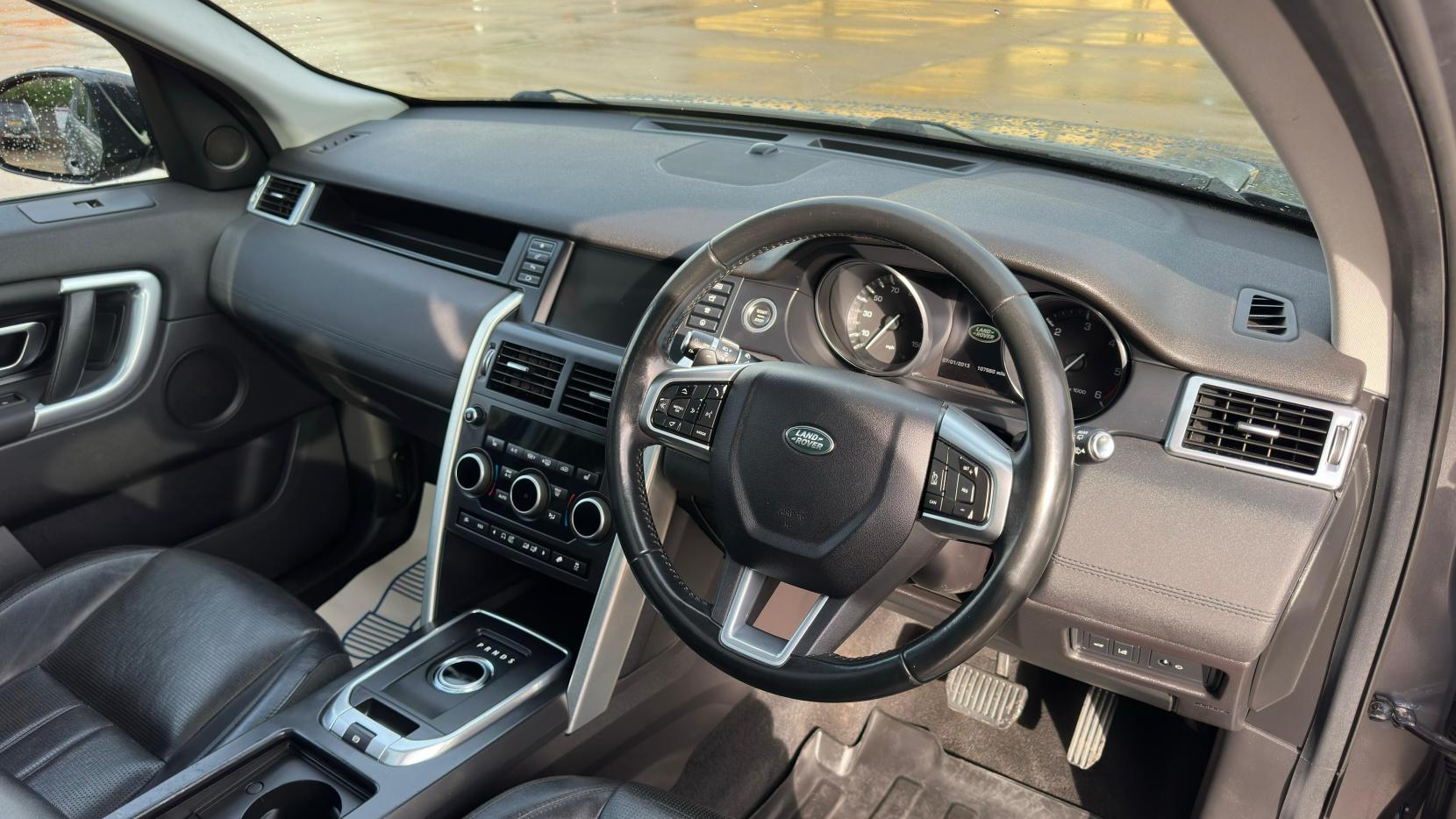 Land Rover Discovery Sport 2.0 TD4 HSE SUV 5dr Diesel Auto 4WD Euro 6 (s/s) (180 ps)