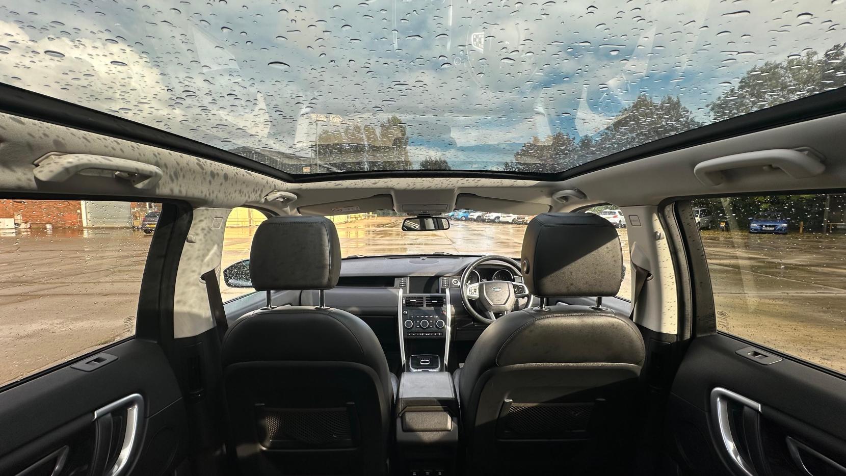 Land Rover Discovery Sport 2.0 TD4 HSE SUV 5dr Diesel Auto 4WD Euro 6 (s/s) (180 ps)