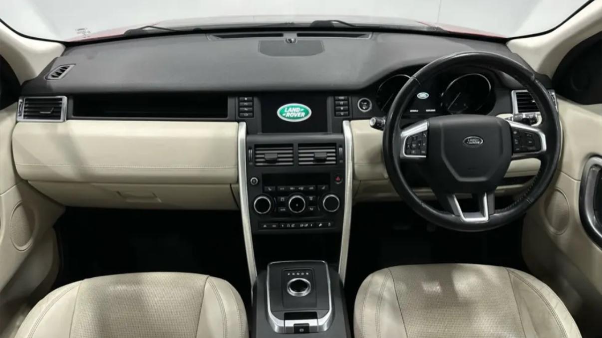 Land Rover Discovery Sport 2.0 TD4 HSE Luxury SUV 5dr Diesel Auto 4WD Euro 6 (s/s) (180 ps)