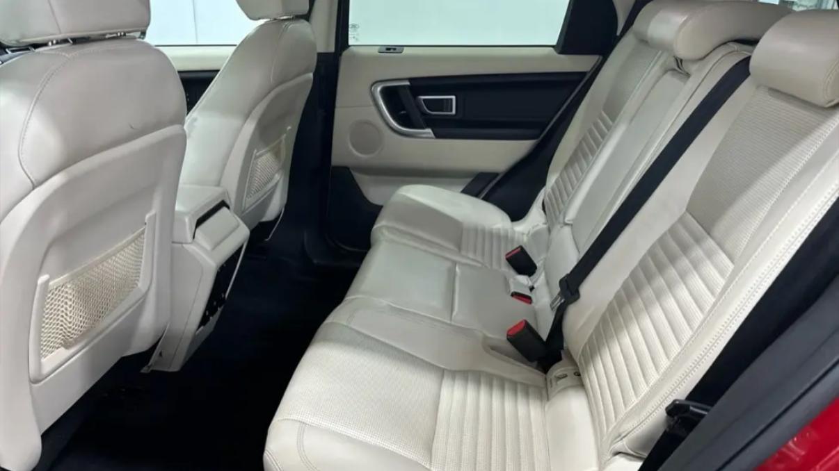 Land Rover Discovery Sport 2.0 TD4 HSE Luxury SUV 5dr Diesel Auto 4WD Euro 6 (s/s) (180 ps)