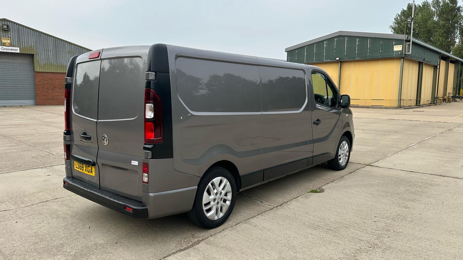 Vauxhall Vivaro 1.6 CDTi 2900 Sportive Panel Van 5dr Diesel Manual L2 H1 Euro 6 (120 ps)
