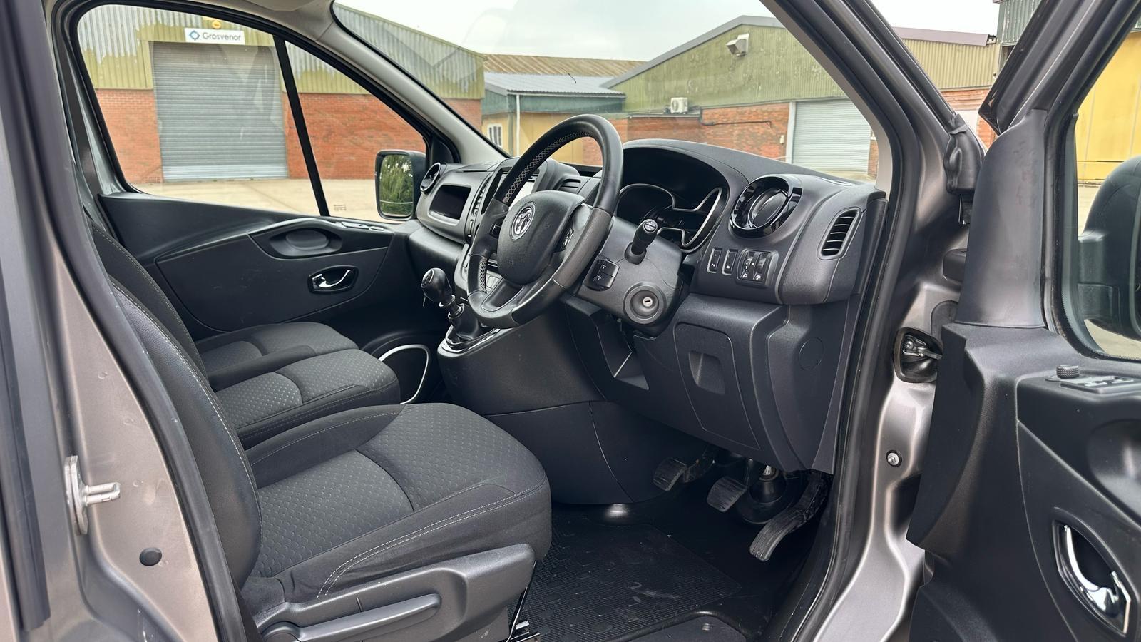 Vauxhall Vivaro 1.6 CDTi 2900 Sportive Panel Van 5dr Diesel Manual L2 H1 Euro 6 (120 ps)