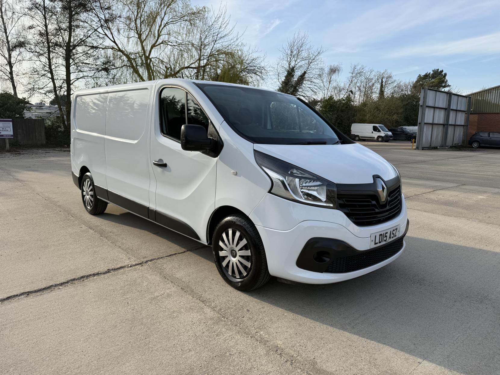 Renault Trafic 1.6 dCi ENERGY 29 Business+ Panel Van 5dr Diesel Manual LWB Standard Roof Euro 5 (s/s) (120 ps)
