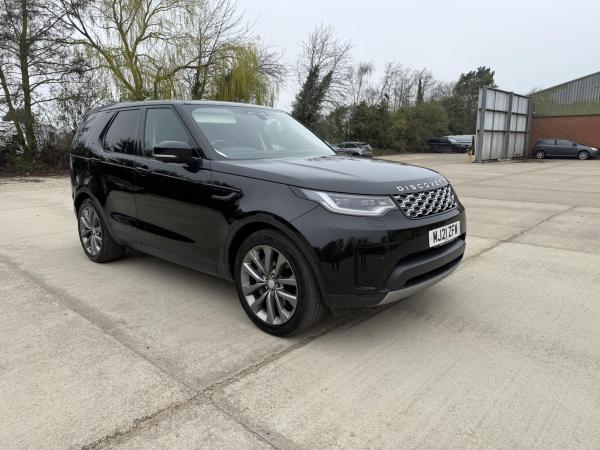 Land Rover Discovery 3.0 D300 MHEV SE SUV 5dr Diesel Auto 4WD Euro 6 (s/s) (300 ps)