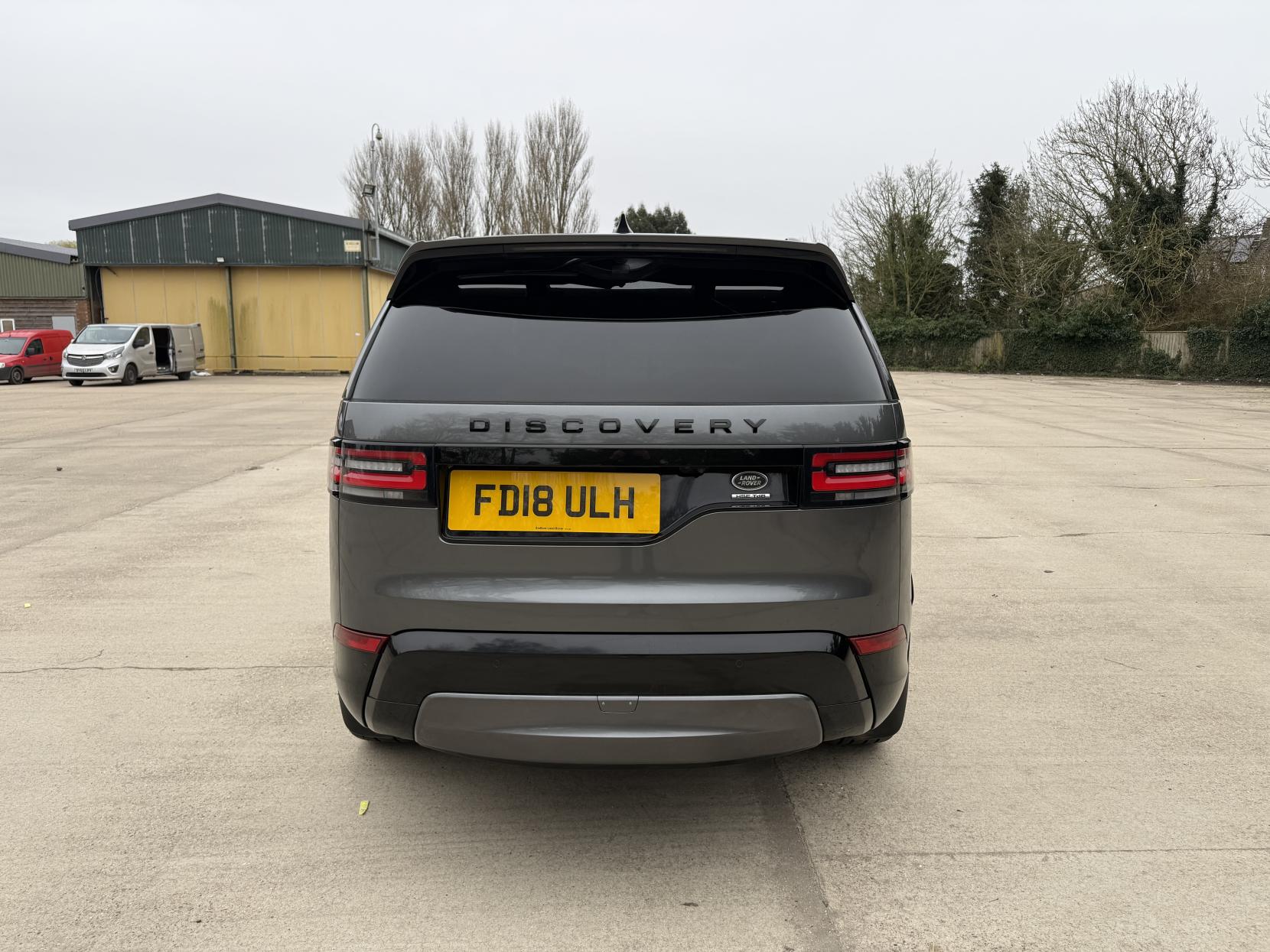 Land Rover Discovery 3.0 TD V6 HSE.VAN Commercial 5dr Diesel Auto 4WD Euro 6 (s/s) (258 ps)