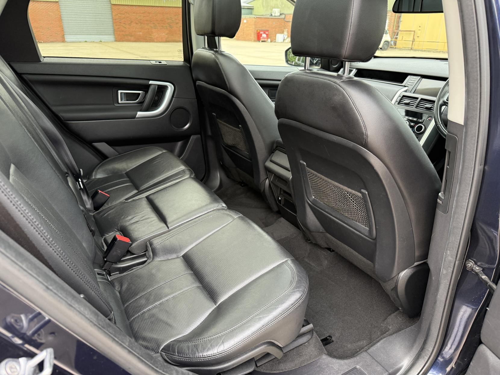 Land Rover Discovery Sport 2.0 TD4 HSE SUV 5dr Diesel Auto 4WD Euro 6 (s/s) (180 ps)