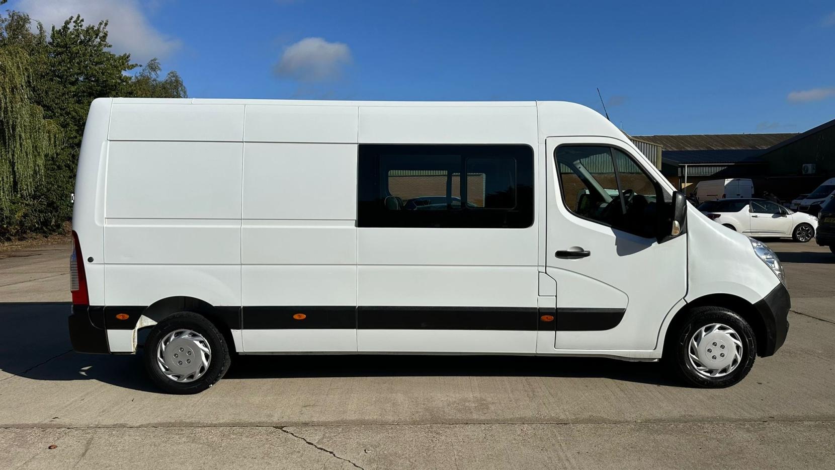 Vauxhall Movano 2.3 CDTi 3500 BiTurbo ecoFLEX Combi Van Double Cab 5dr Diesel Manual FWD L3 H2 (9 Seat) (110 ps)