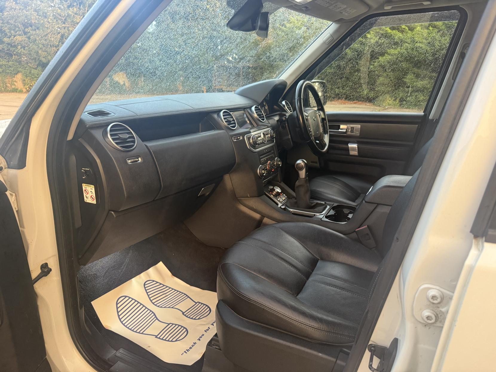 Land Rover Discovery 4 2.7 TD V6 SUV 5dr Diesel Manual 4X4 (244 g/km, 190 bhp)