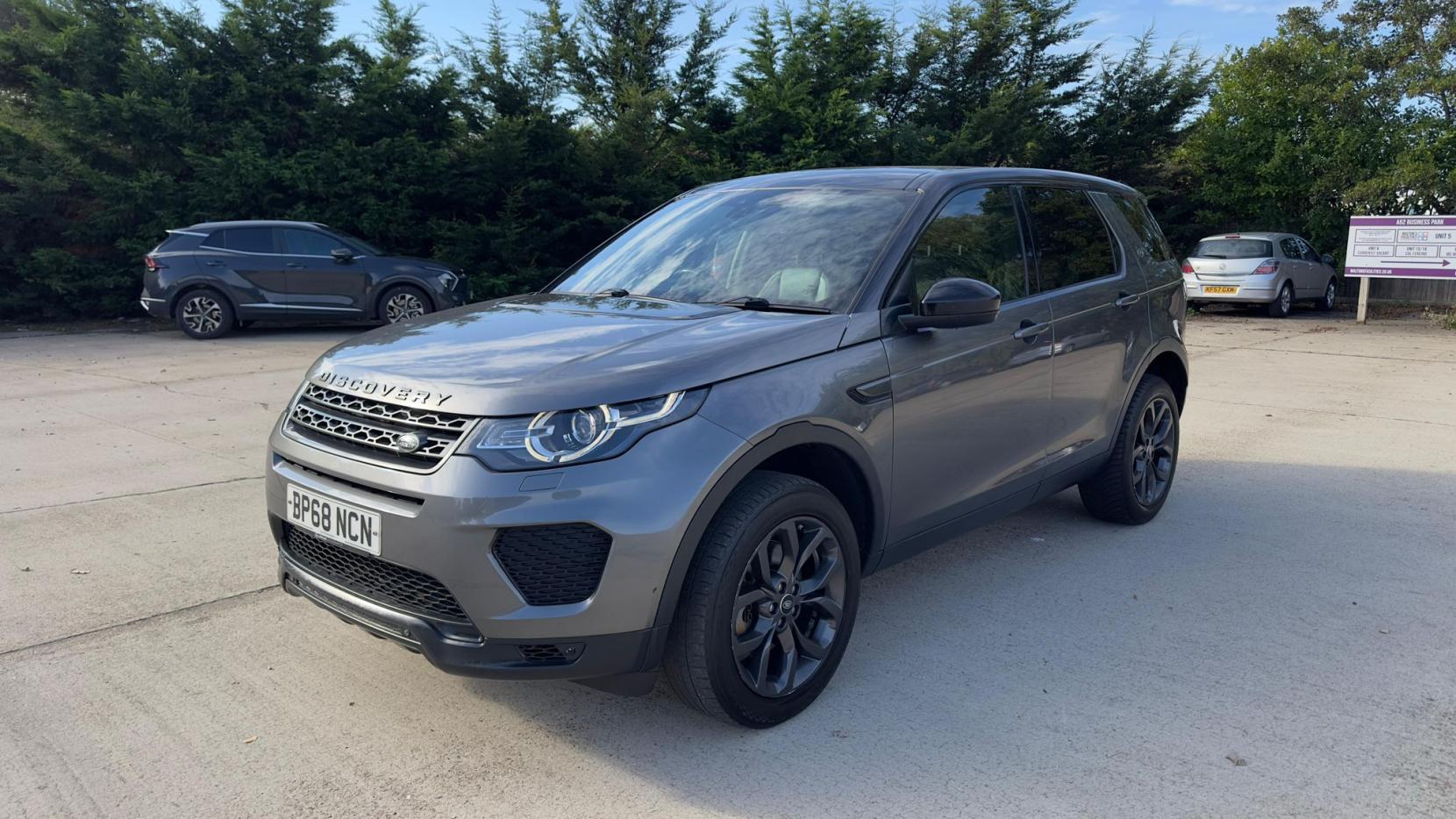 Land Rover Discovery Sport 2.0 TD4 Landmark SUV 5dr Diesel Auto 4WD Euro 6 (s/s) (180 ps)