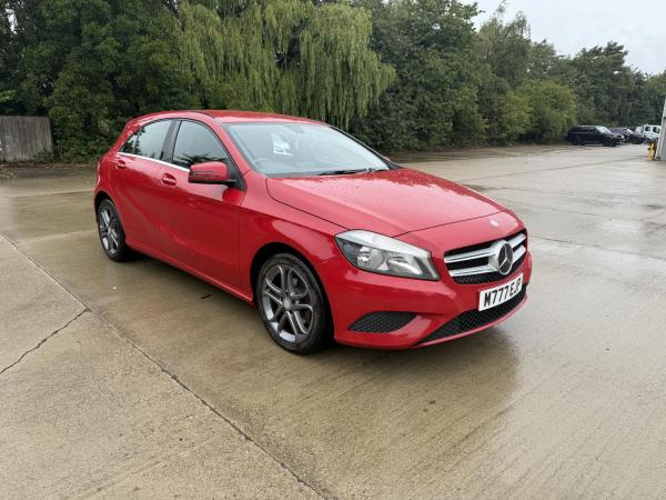 Mercedes-Benz A Class 1.8 A200 CDI Sport Hatchback 5dr Diesel 7G-DCT Euro 5 (s/s) (136 ps)