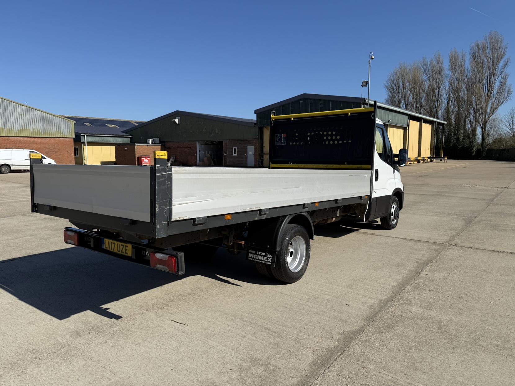 Iveco Daily 2.3D HPI 12V 35C 4100 Dropside 2dr Diesel Manual LWB Euro 6 (DRW) (116 ps)