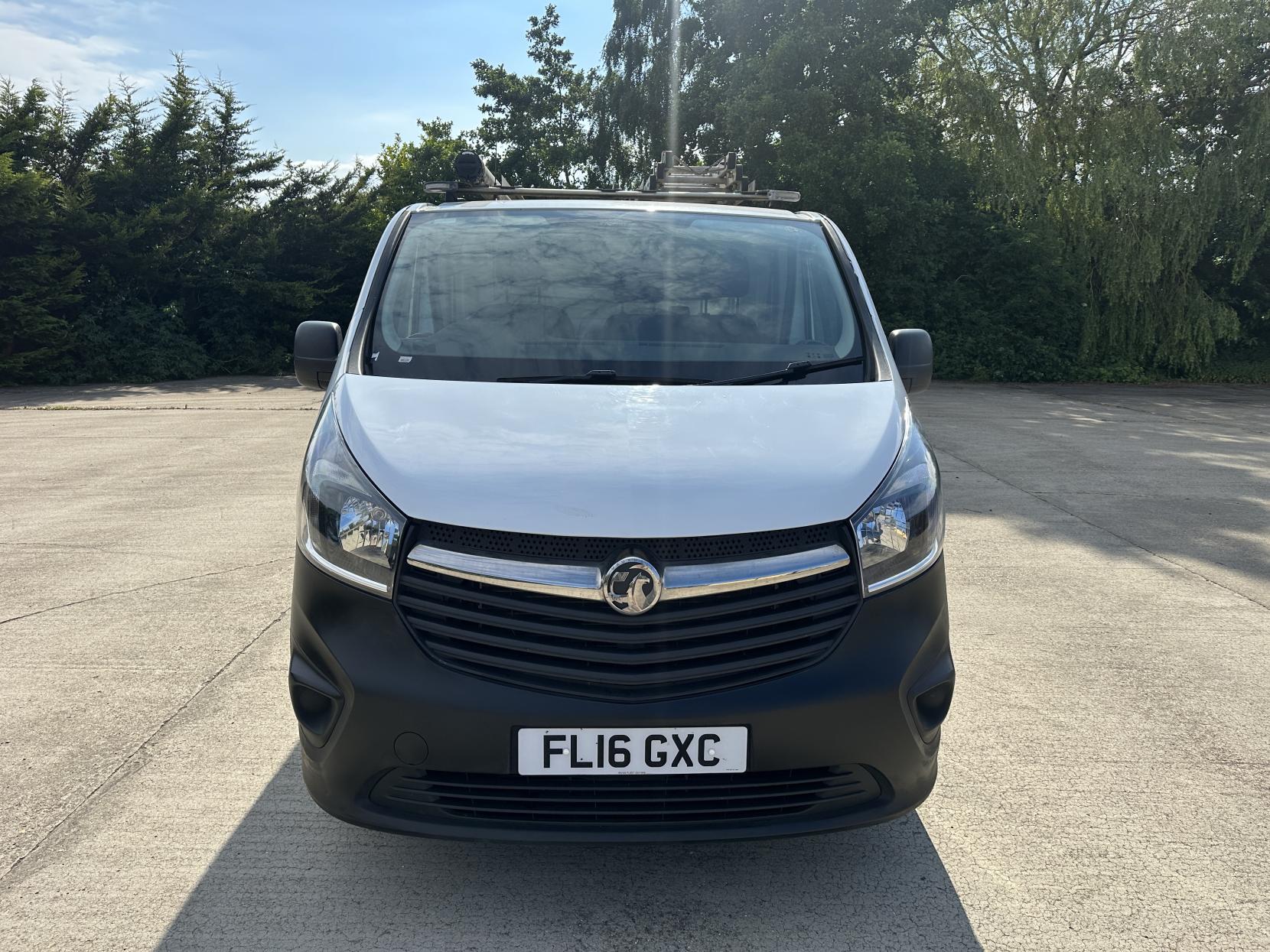 Vauxhall Vivaro 1.6 CDTi 2900 ecoFLEX Temperature Controlled 5dr Diesel Manual L1 H1 (s/s) (160 g/km, 89 bhp)