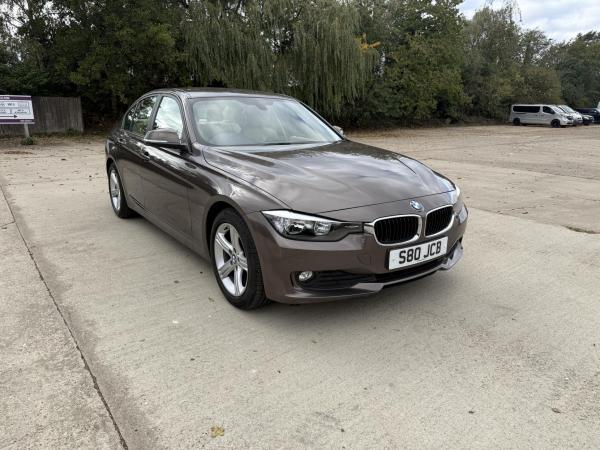 BMW 3 Series 2.0 320d SE Saloon 4dr Diesel Auto Euro 5 (s/s) (184 ps)