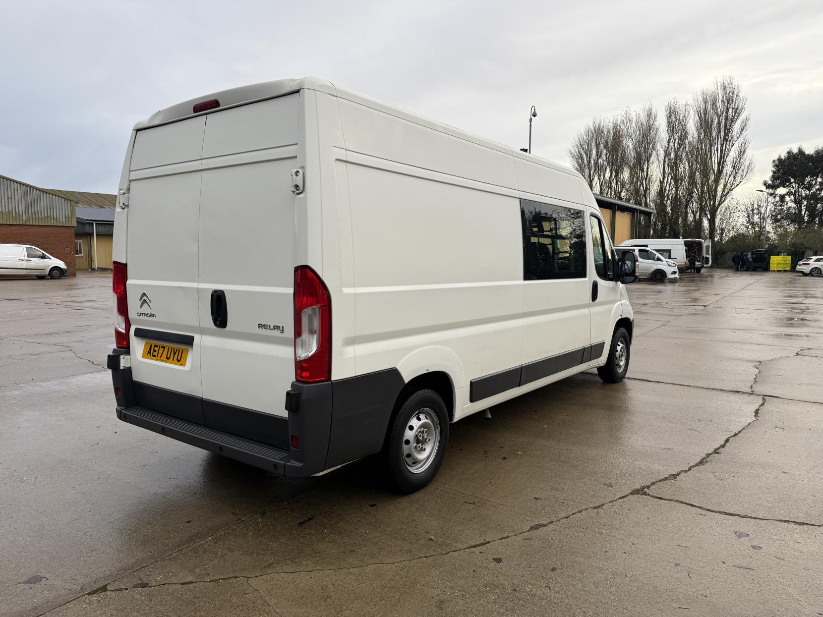 Citroen Relay 2.0 BlueHDi 35 Enterprise Ready To Run Crew Van 5dr Diesel Manual L3 H2 Euro 6 (130 ps)