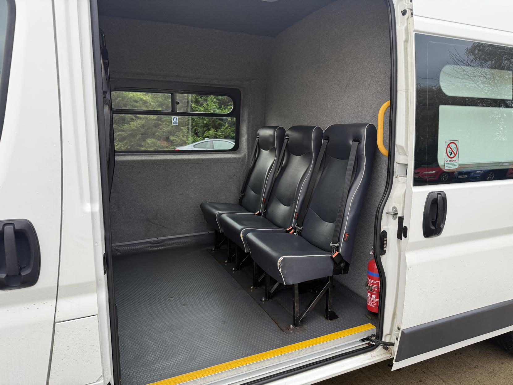 Citroen Relay 2.0 BlueHDi 35 Enterprise Ready To Run Crew Van 5dr Diesel Manual L3 H2 Euro 6 (130 ps)