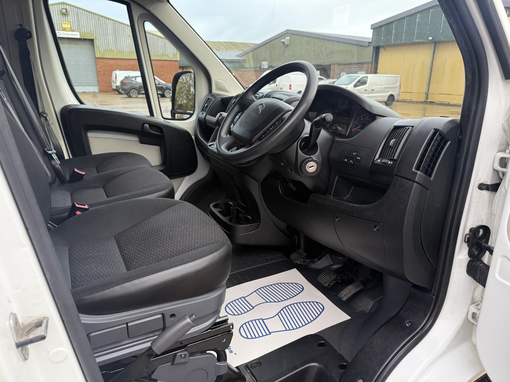 Citroen Relay 2.0 BlueHDi 35 Enterprise Ready To Run Crew Van 5dr Diesel Manual L3 H2 Euro 6 (130 ps)