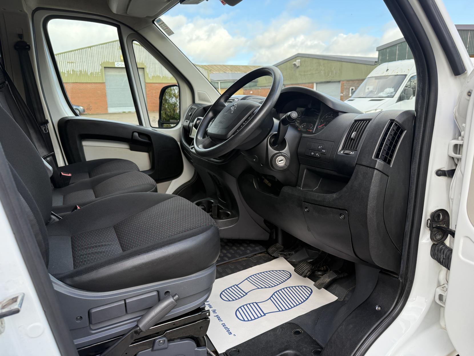 Citroen Relay 2.0 BlueHDi 35 Enterprise Ready To Run Crew Van 5dr Diesel Manual L3 H2 Euro 6 (130 ps)