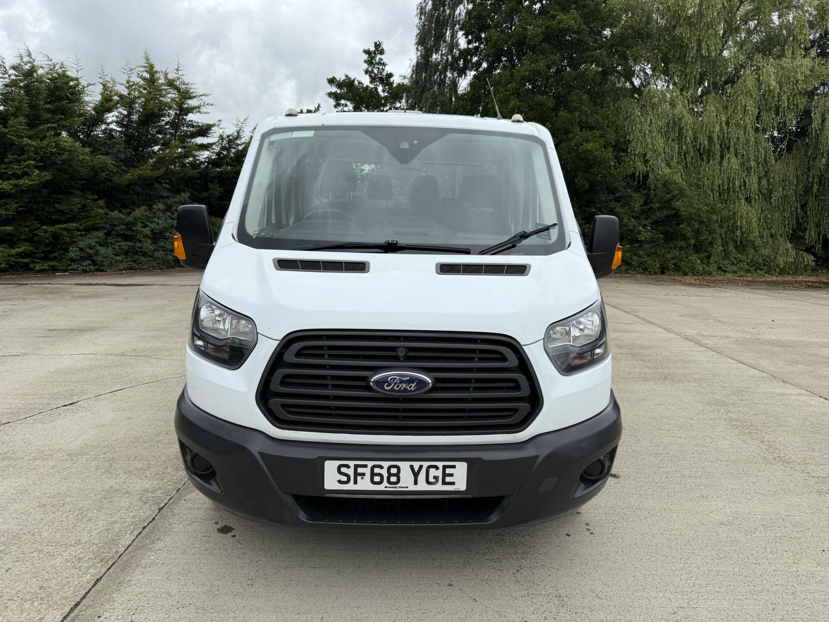 Ford Transit 2.0 350 EcoBlue Chassis Double Cab 4dr Diesel Manual FWD L3 H1 Euro 6 (170 ps) Dropside Flat Bed