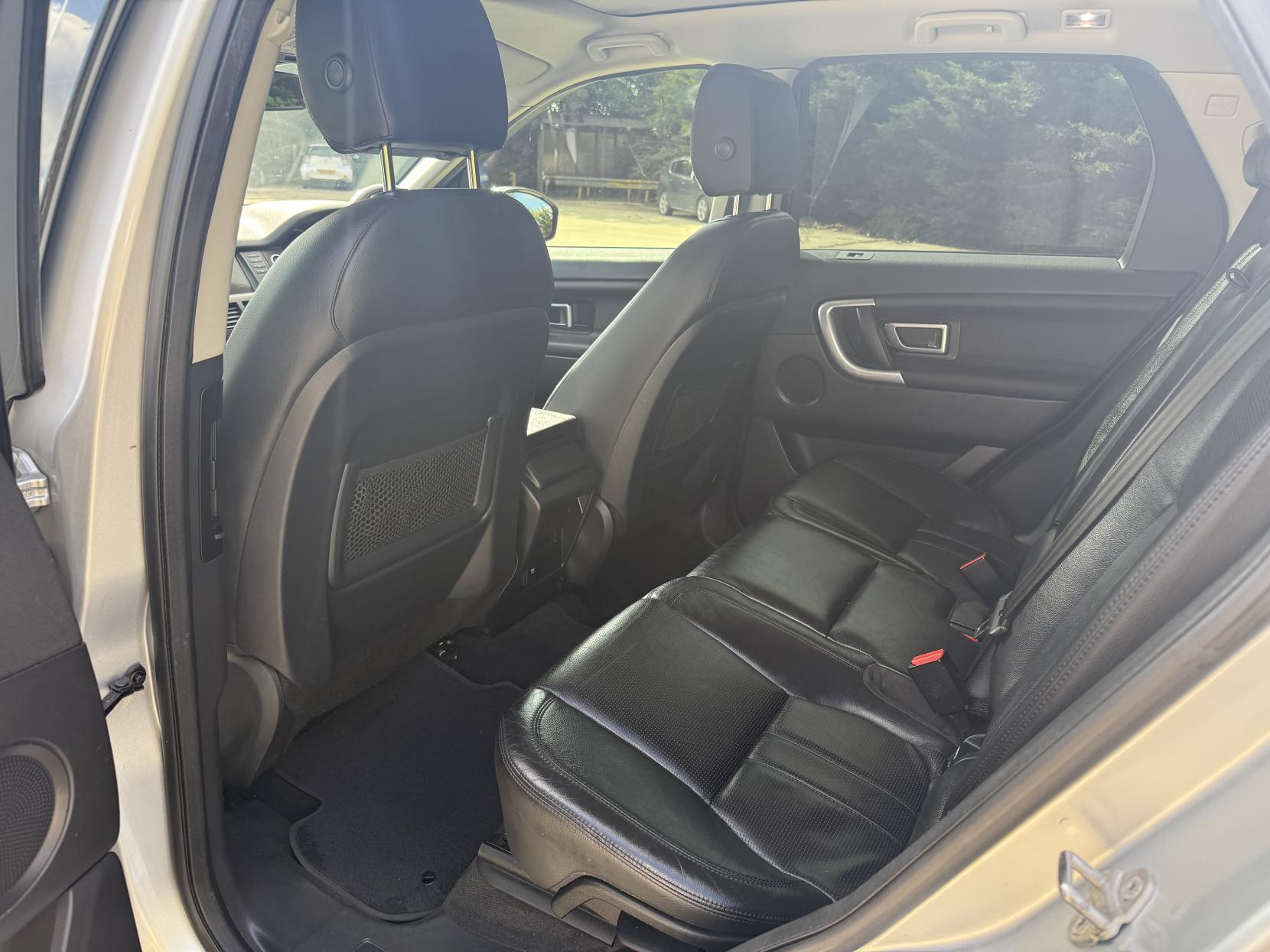 Land Rover Discovery Sport 2.0 TD4 HSE SUV 5dr Diesel Auto 4WD Euro 6 (s/s) (180 ps)