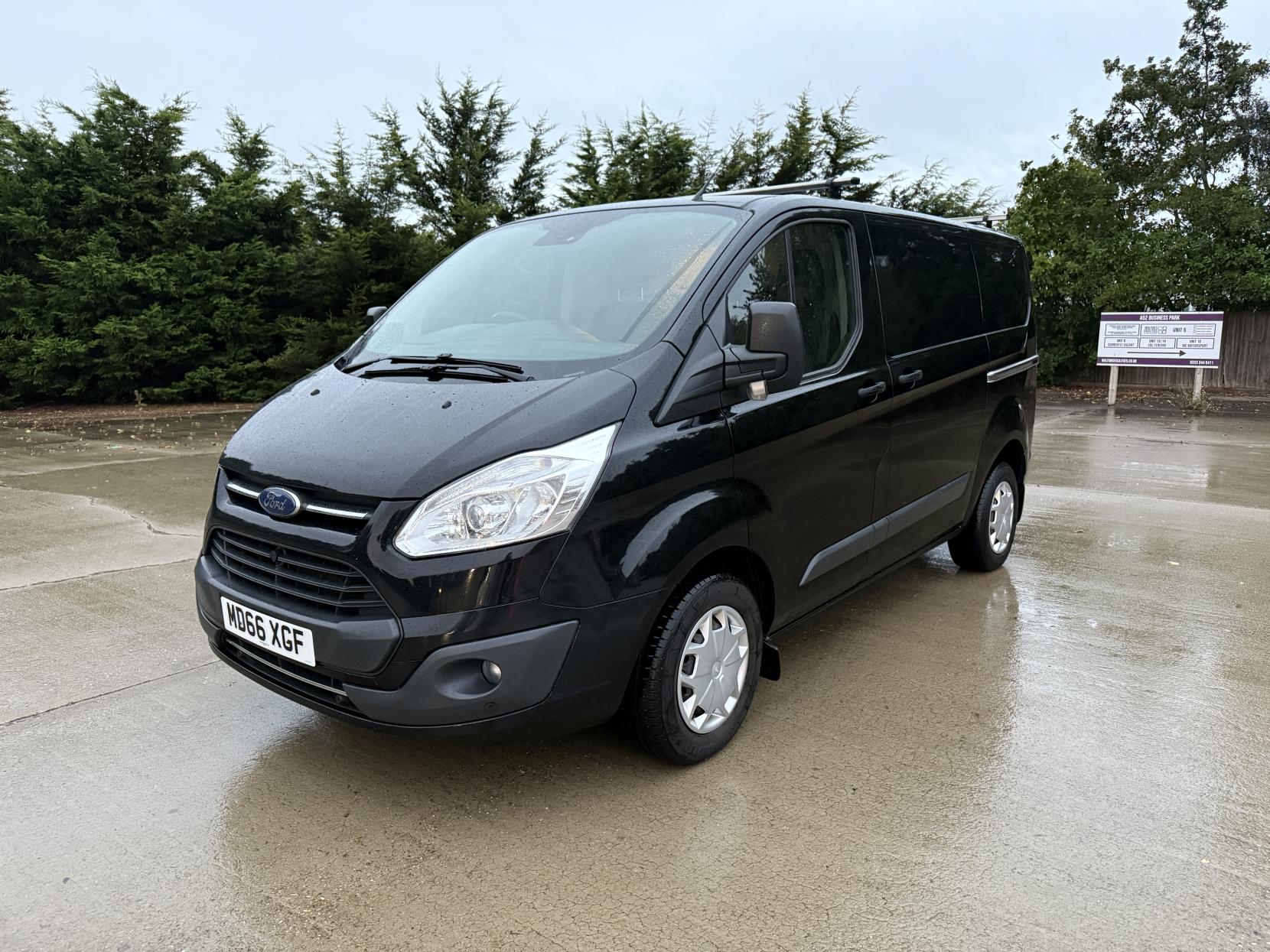 Ford Transit Custom 2.0 TDCi 270 Trend Panel Van 5dr Diesel Manual L1 H1 (157 g/km, 128 bhp)