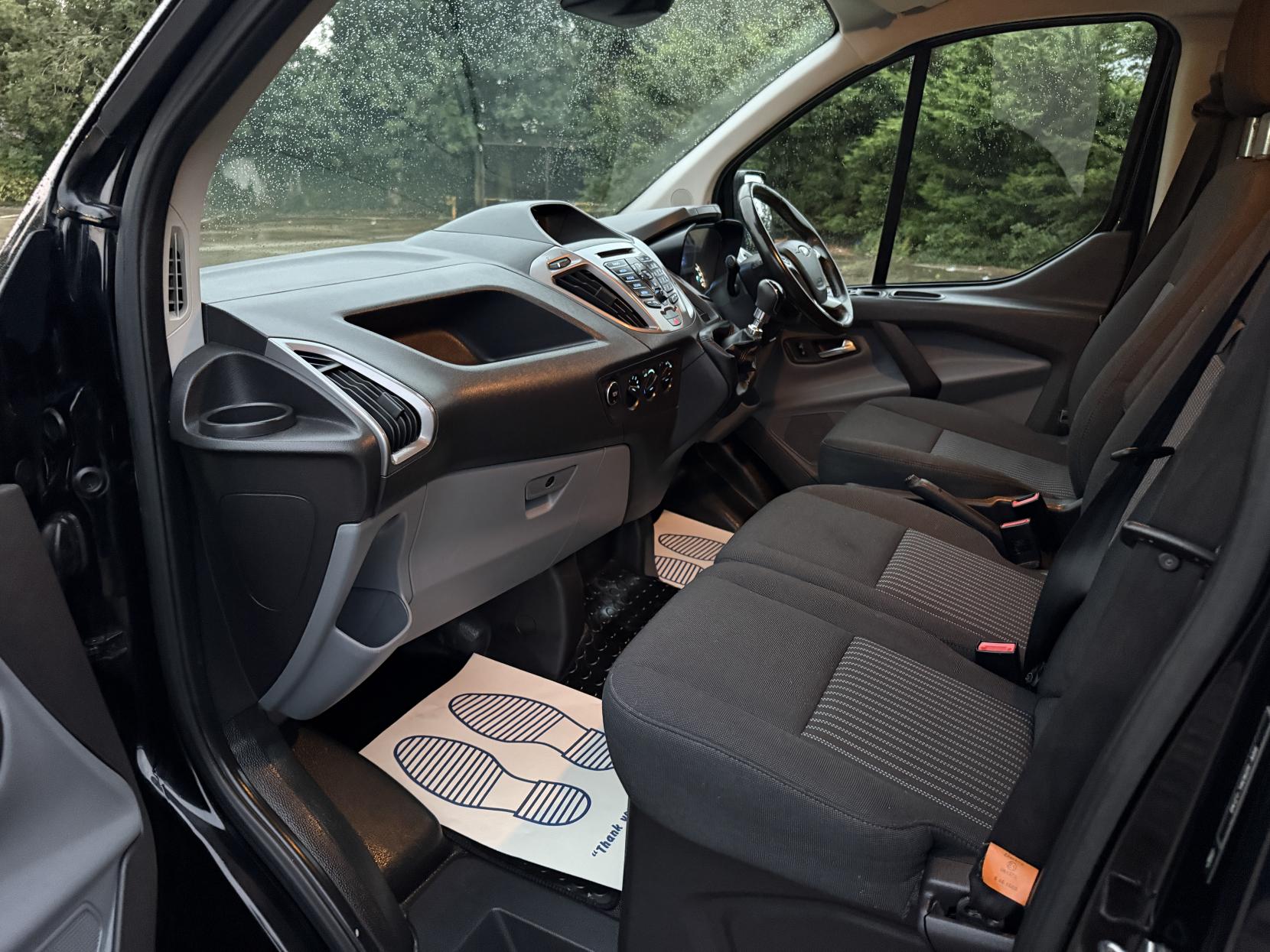 Ford Transit Custom 2.0 TDCi 270 Trend Panel Van 5dr Diesel Manual L1 H1 (157 g/km, 128 bhp)