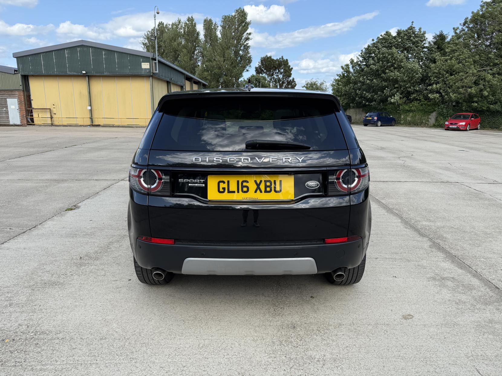 Land Rover Discovery Sport 2.0 TD4 HSE SUV 5dr Diesel Auto 4WD Euro 6 (s/s) (180 ps)