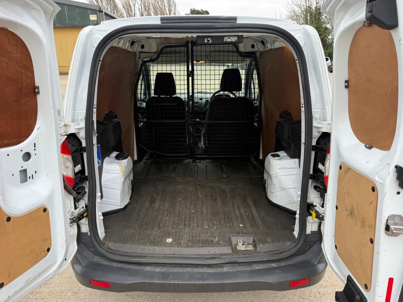 Ford Transit Courier 1.5 TDCi Leader Panel Van 4dr Diesel Manual L1 Euro 6 (s/s) (75 ps)