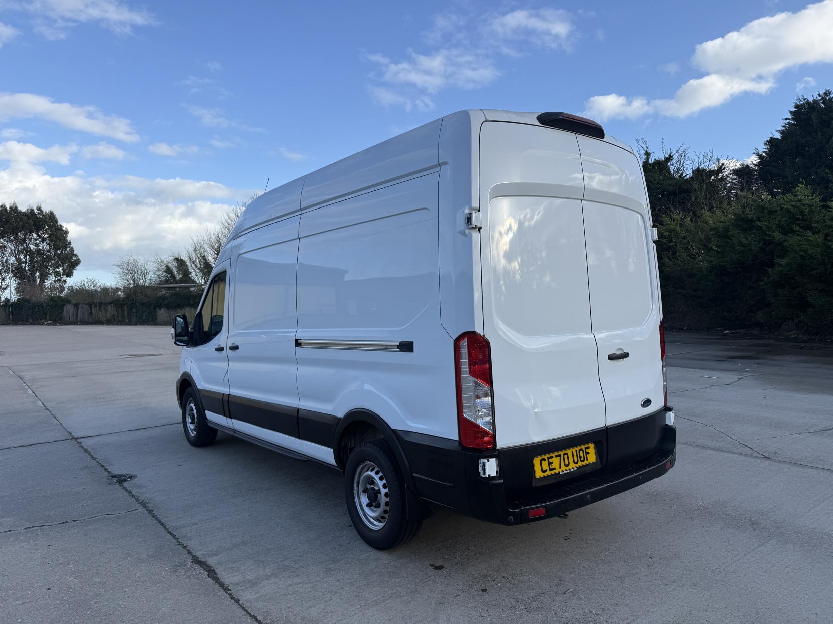 Ford Transit 2.0 350 EcoBlue Leader Panel Van 5dr Diesel Manual FWD L3 H3 Euro 6 (s/s) (130 ps)