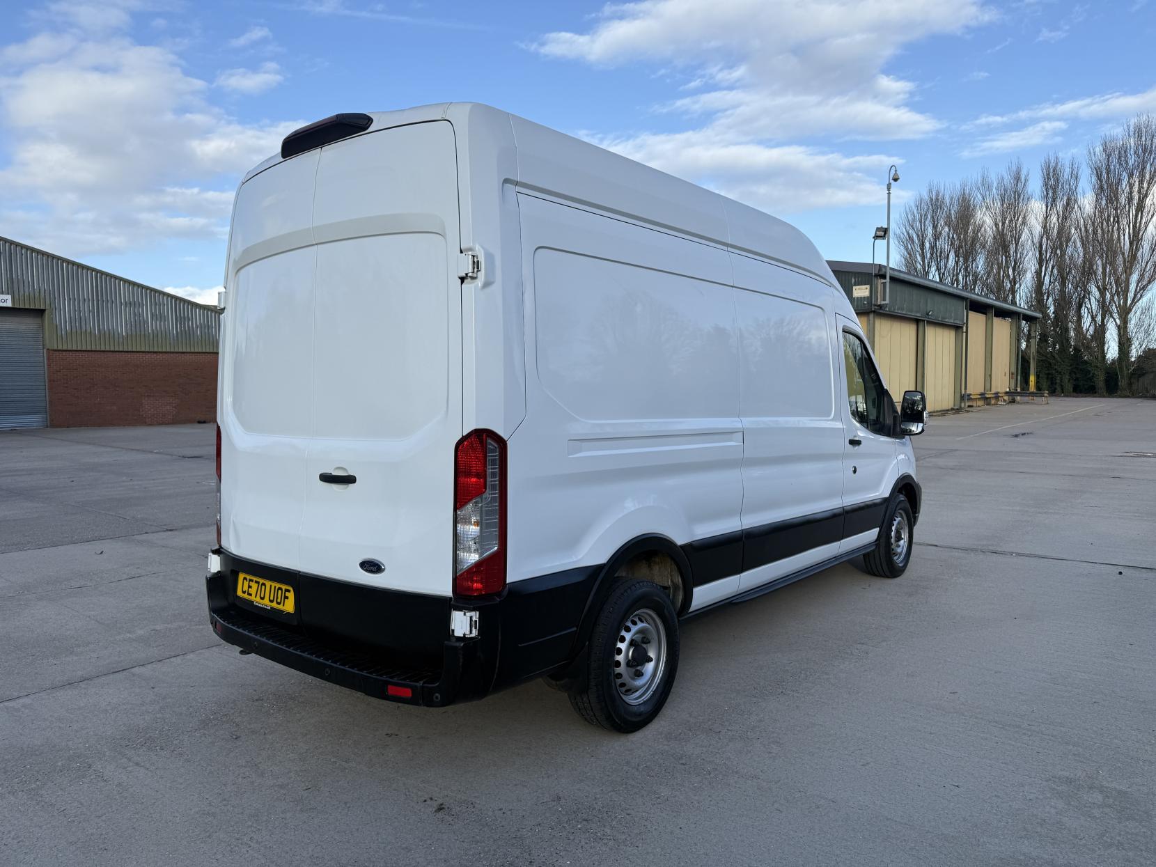 Ford Transit 2.0 350 EcoBlue Leader Panel Van 5dr Diesel Manual FWD L3 H3 Euro 6 (s/s) (130 ps)