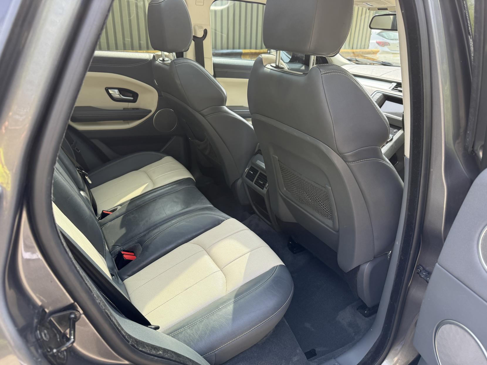 Land Rover Range Rover Evoque 2.0 TD4 SE Tech SUV 5dr Diesel Auto 4WD Euro 6 (s/s) (180 ps)