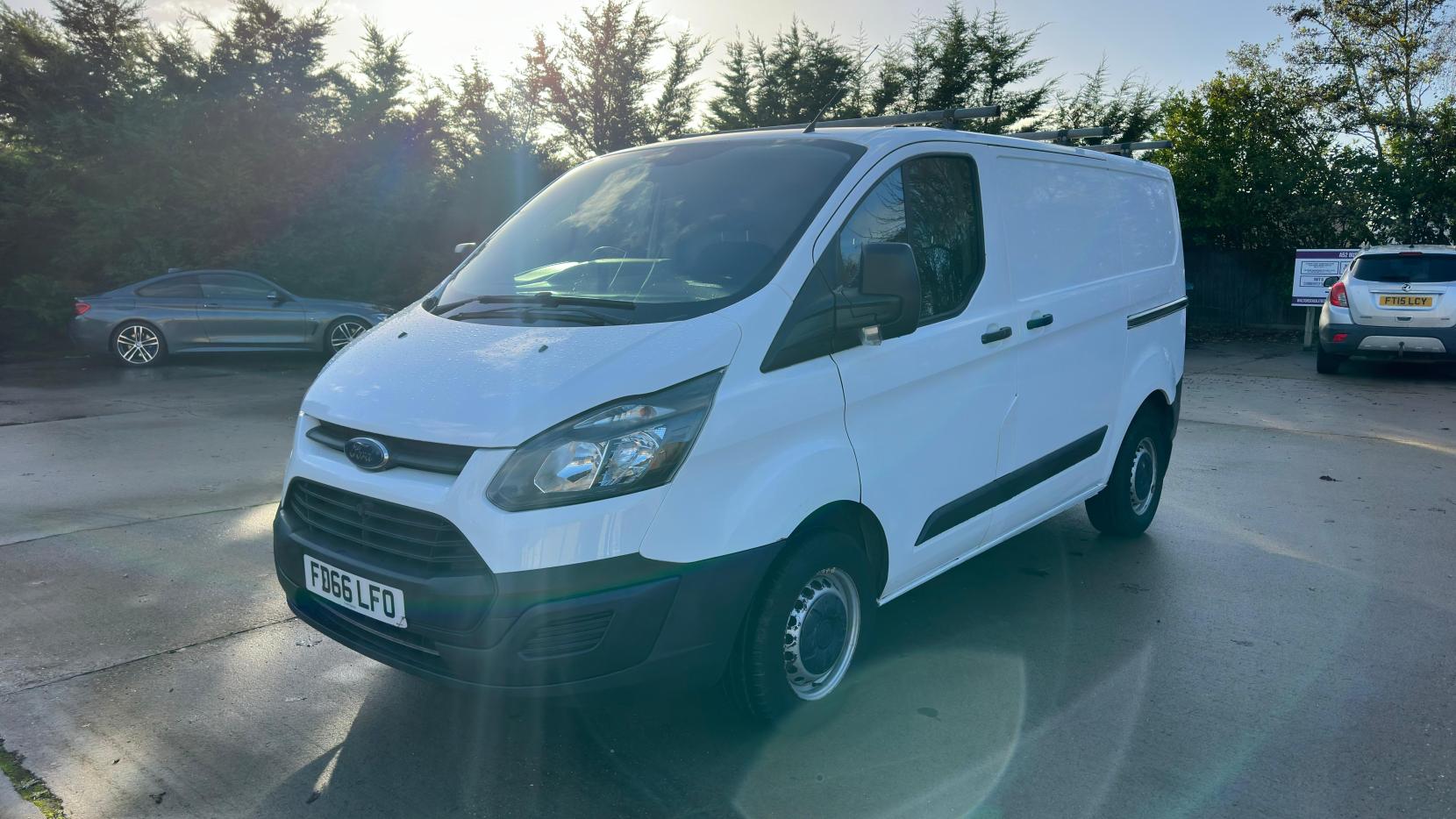 Ford Transit Custom 2.0 TDCi 290 Panel Van 5dr Diesel Manual L1 H1 (163 g/km, 104 bhp)