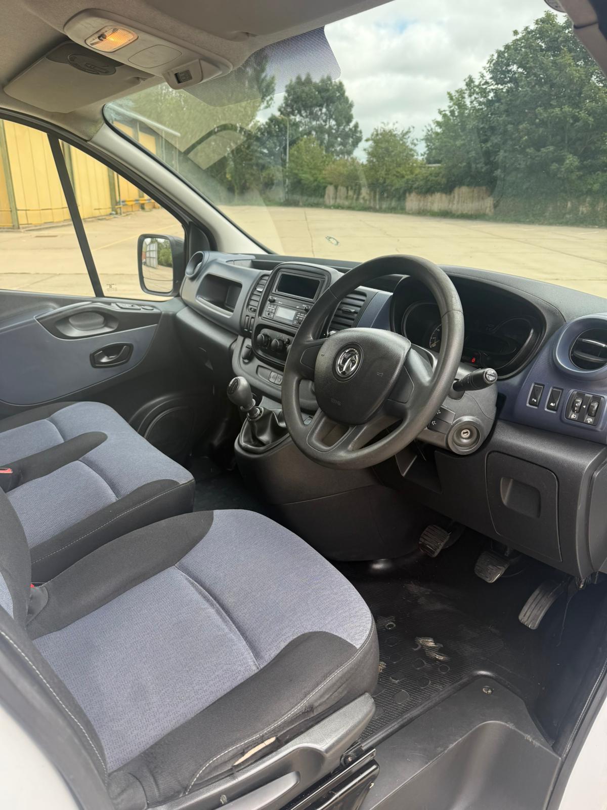 Vauxhall Vivaro 1.6 CDTi 2900 Panel Van 5dr Diesel Manual L2 H1 Euro 5 (115 ps)